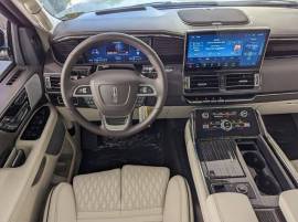 2024 Lincoln Navigator L Black Label
