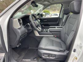 2024 Toyota Tundra Limited HV