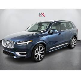 2025 Volvo XC90 Plug-In Hybrid Ultra Bright Theme
